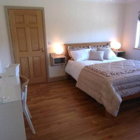 Burren Rock Farmhouse B&B Turlough  Ngoại thất bức ảnh