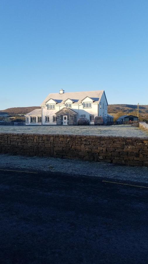 Burren Rock Farmhouse B&B Turlough  Ngoại thất bức ảnh